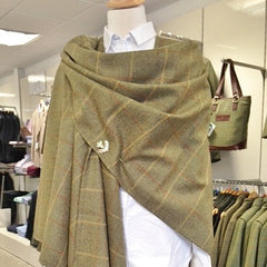 Alan Paine 100% Tweed Richmond Wrap Ladies